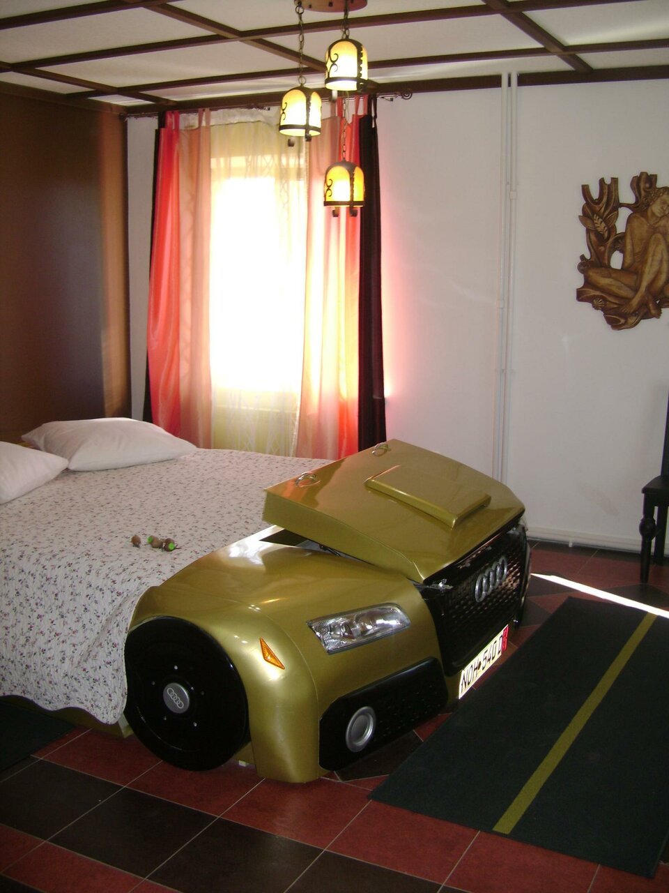 Гостиница Колесо Смоленск-82