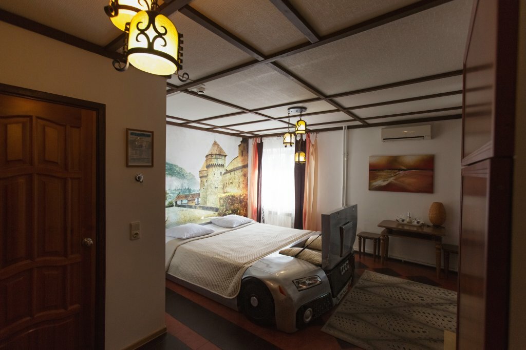 Гостиница Колесо Смоленск-98