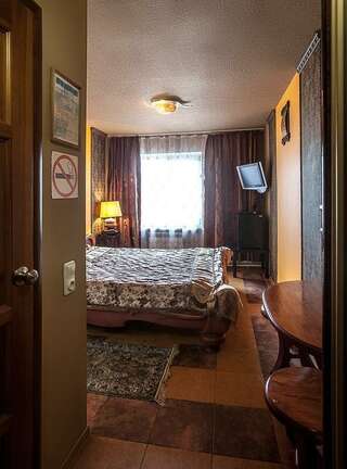 Гостиница Колесо Смоленск Гостевой домик-7