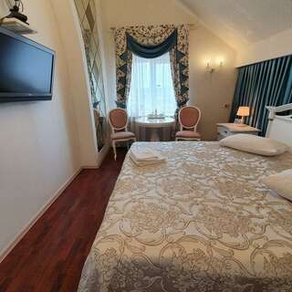 Гостиница Колесо Смоленск №8 Мансарда-2