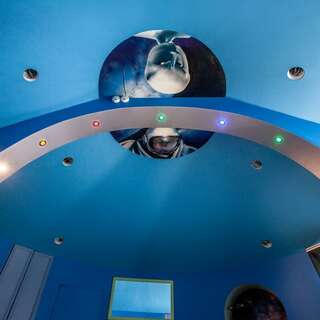 Гостиница Колесо Смоленск №10 КОСМОС-4