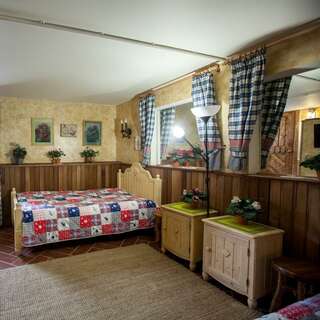 Гостиница Колесо Смоленск №12 ФАЗЕНДА-2