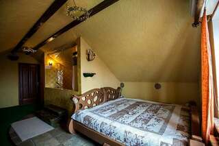 Гостиница Колесо Смоленск Гостевой домик-1