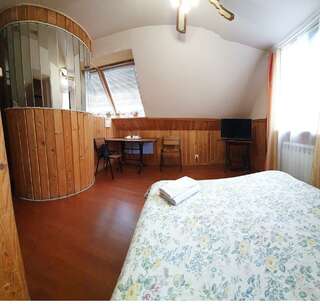 Гостиница Колесо Смоленск Гостевой домик-3