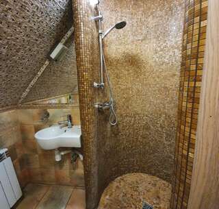 Гостиница Колесо Смоленск Гостевой домик-6