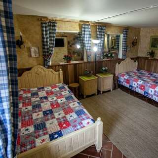 Гостиница Колесо Смоленск №12 ФАЗЕНДА-1